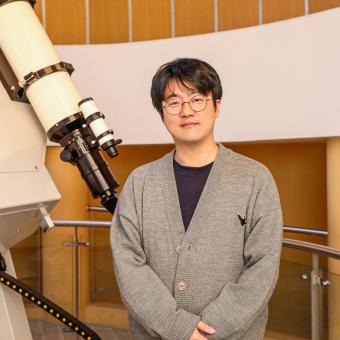 양구의 별을 지키는 국토정중앙천문대 배태석 천문대장